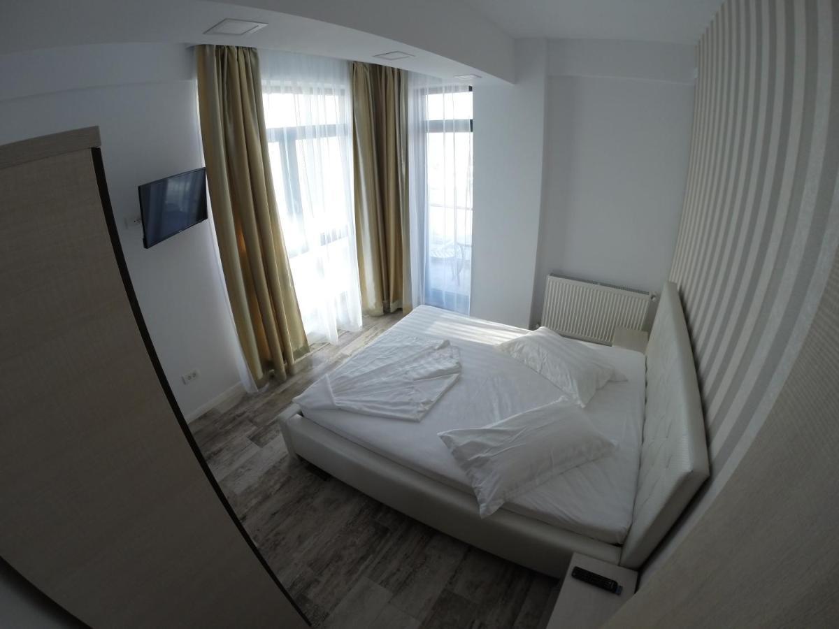 911 Cazare Mamaia Exterior foto